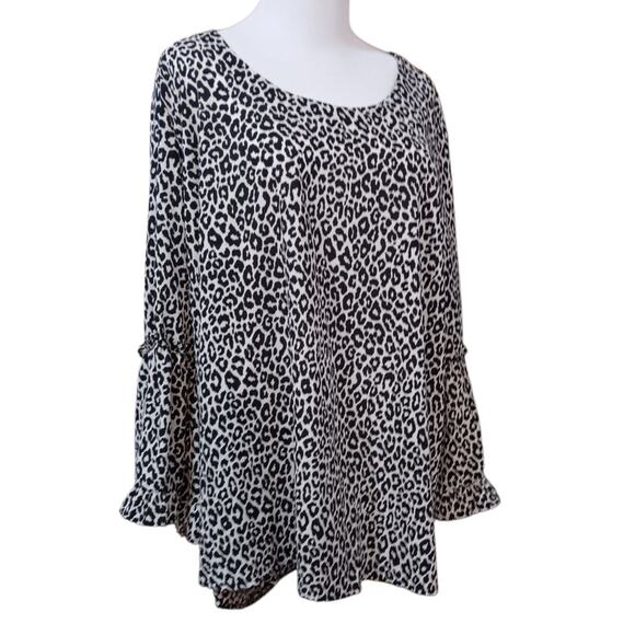 NEW JESSICA LONDON Blouse Tunic Top 18W Bell Sleeves Flowy Boho Animal Print - Picture 5 of 11